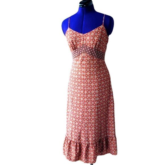 Ann Taylor Loft  - Picture 2 of 11